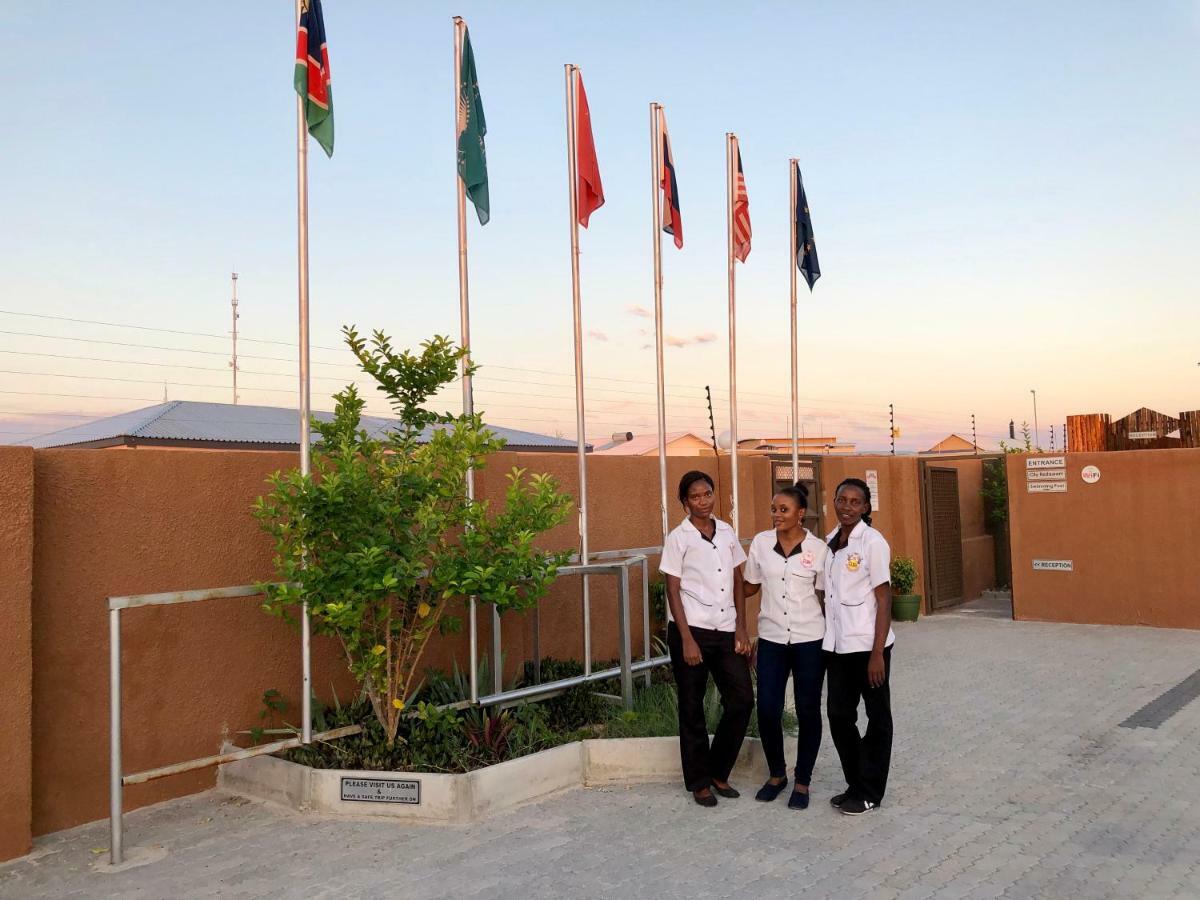 City Lodge Etosha Omuthiya Экстерьер фото